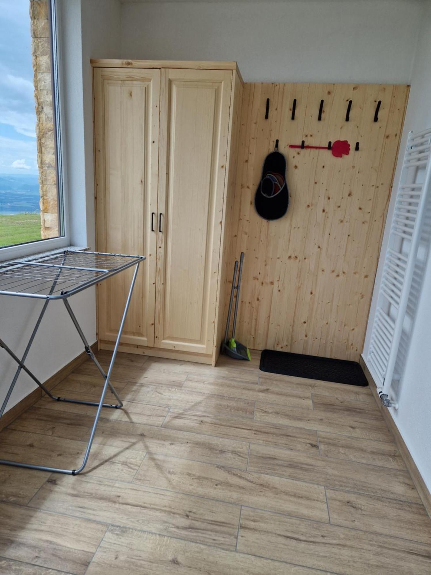 Guest House Pr Ambruzarju & Apartments Cerklje na Gorenjskem Room photo